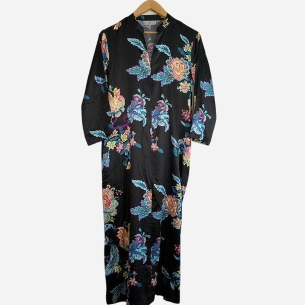 Natori Festival Satin Zip Caftan Black Floral 3/4 Sleeve Maxi Size Small - Picture 3 of 10